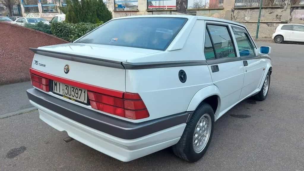 Alfa Romeo 75 2.0i T.S. ASN (3500 ESEMPLARI) 07/1991-photo-4
