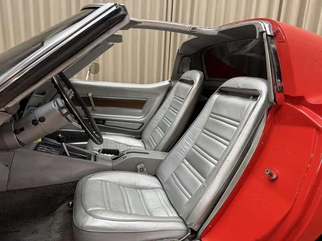 Corvette C3 Chevrolet *NL-EU Kenteken* Targa / 5,7L V8 19 07/1974-photo-13