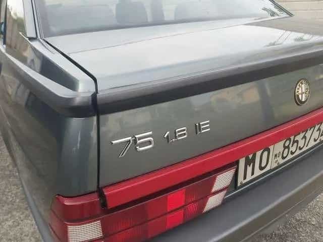 Alfa Romeo 75 1.8 ie 05/1990-photo-4