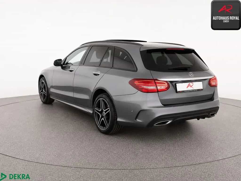 Mercedes-Benz C 220 d T 3x AMG NIGHT PANO,KEYLESS,AHK,CARPLAY 08/2019-photo-2