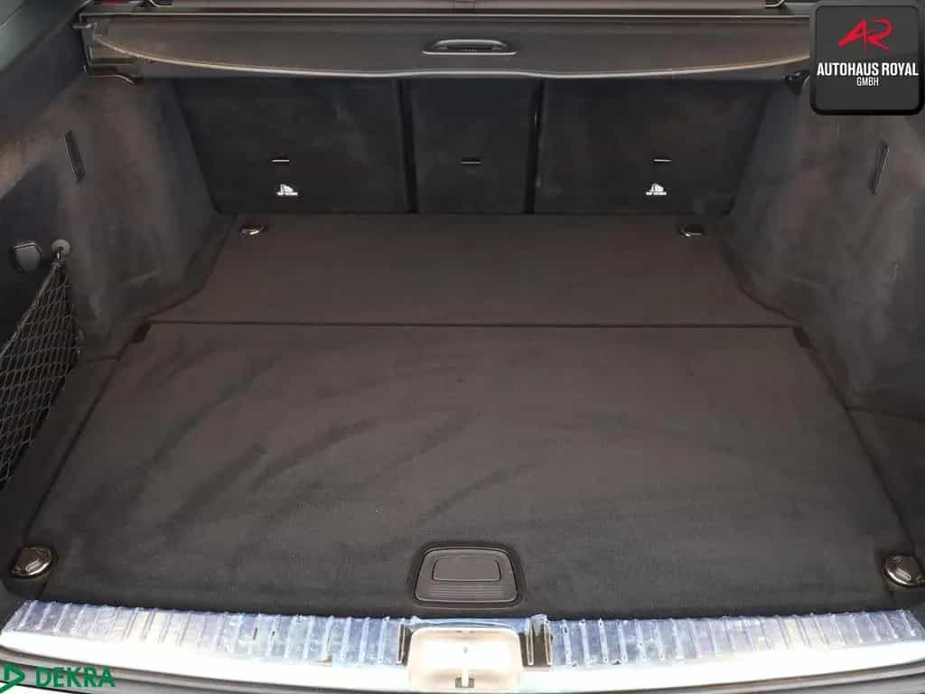Mercedes-Benz C 220 d T 3x AMG NIGHT PANO,KEYLESS,AHK,CARPLAY 08/2019-photo-25