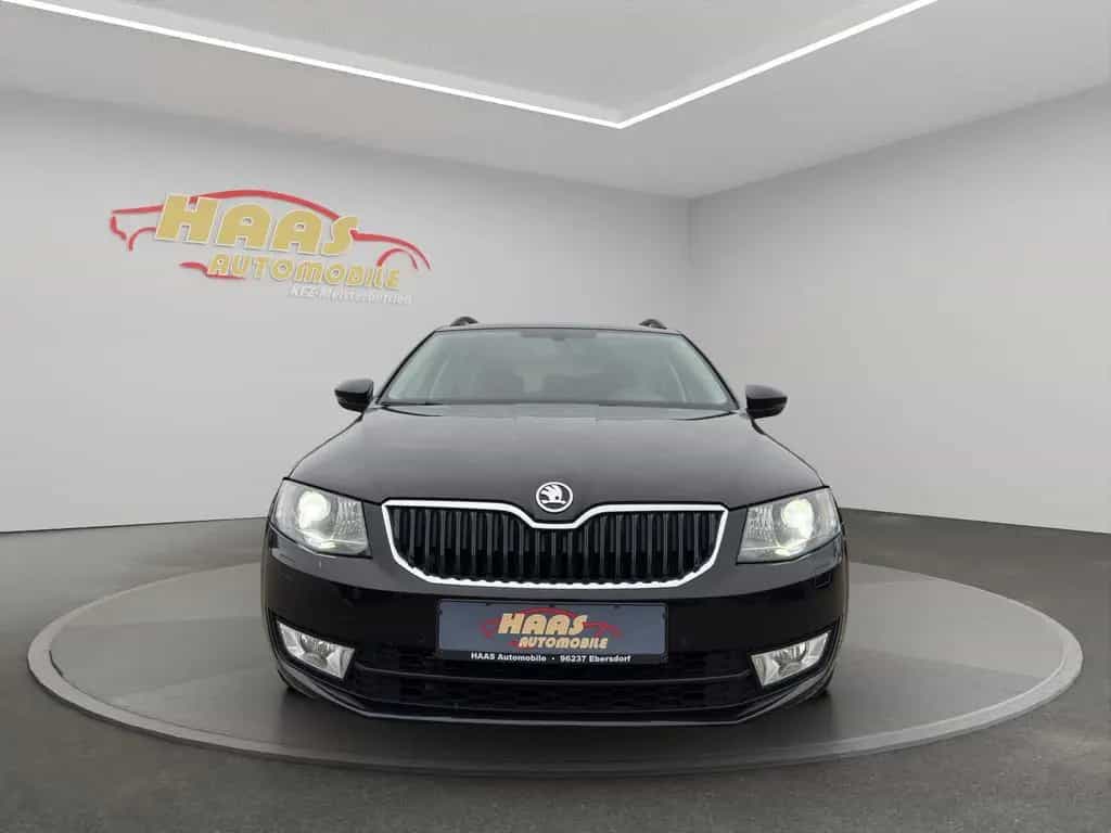 Skoda Octavia Combi Edition*Xenon*AHK* 06/2016-photo-1
