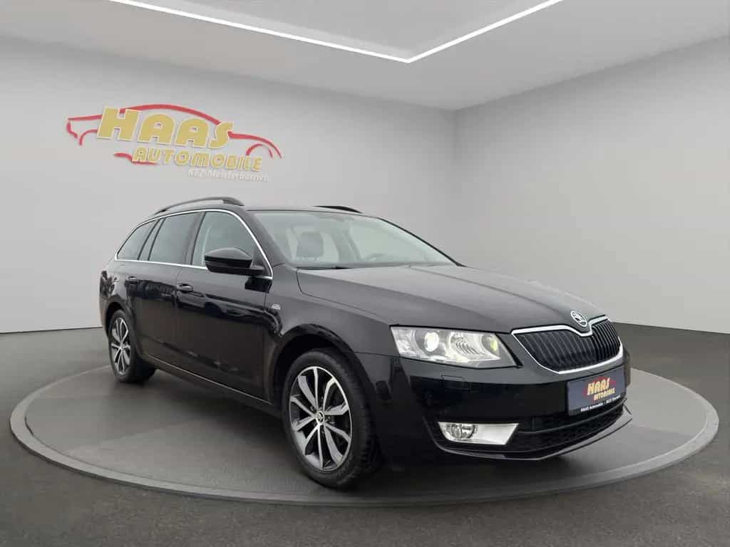 Skoda Octavia Combi Edition*Xenon*AHK* 06/2016-photo-2