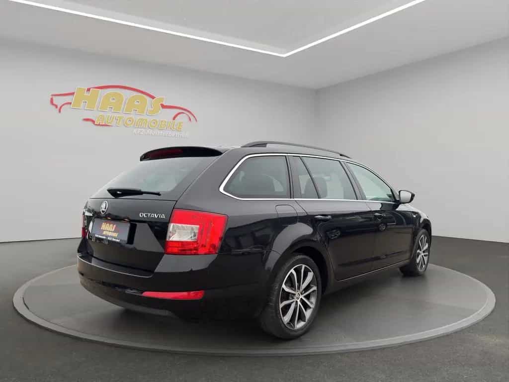 Skoda Octavia Combi Edition*Xenon*AHK* 06/2016-photo-4