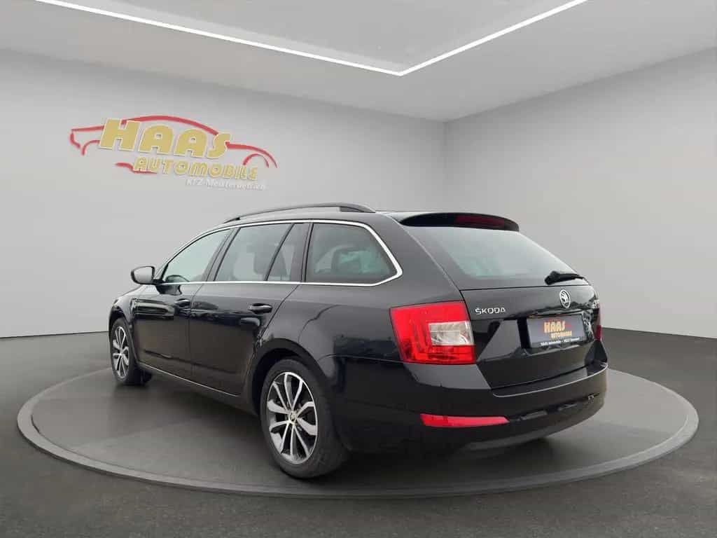 Skoda Octavia Combi Edition*Xenon*AHK* 06/2016-photo-6