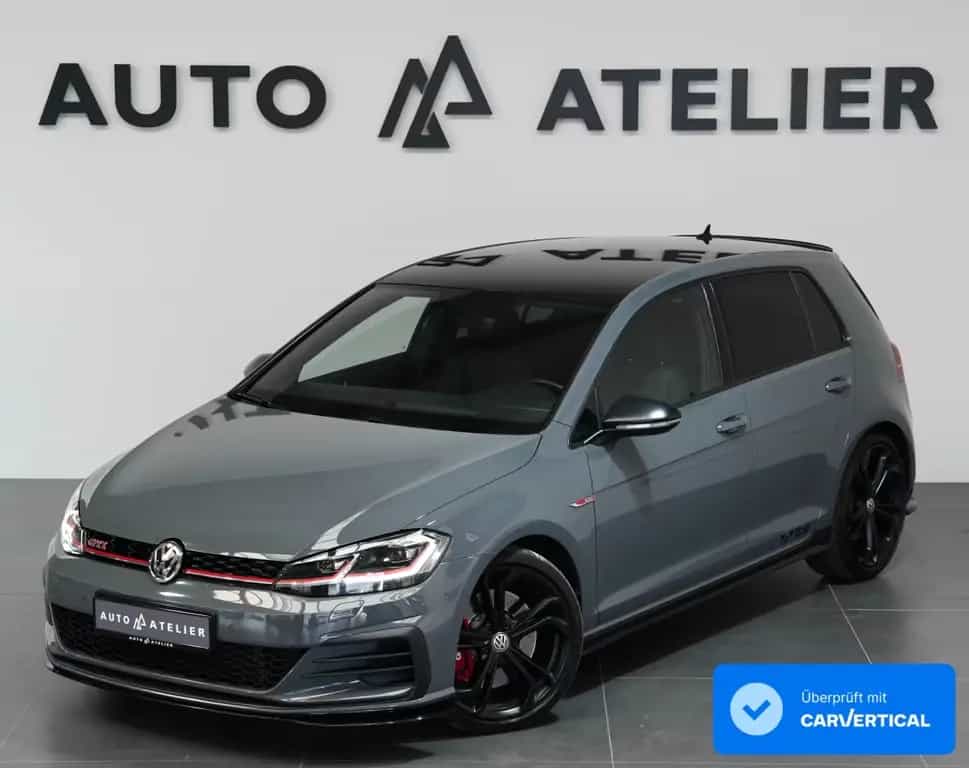 Volkswagen Golf GTI TCR*AKRAPOVIC*ACC*VIRTUAL*NAVI* 11/2019-photo-0