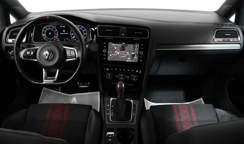 Volkswagen Golf GTI TCR*AKRAPOVIC*ACC*VIRTUAL*NAVI* 11/2019-photo-16
