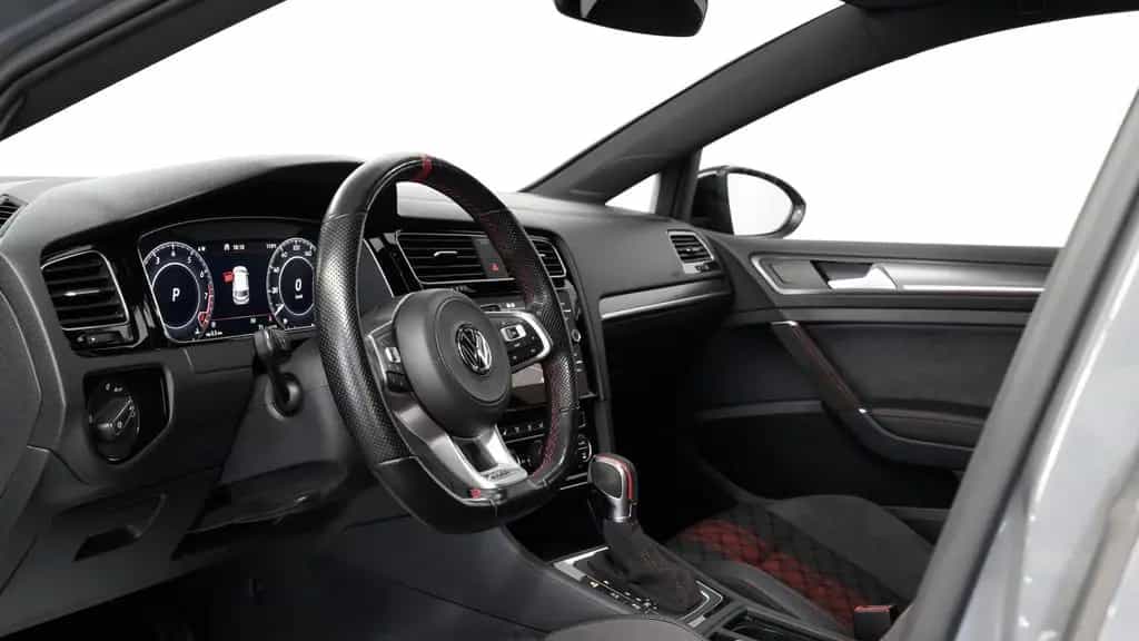 Volkswagen Golf GTI TCR*AKRAPOVIC*ACC*VIRTUAL*NAVI* 11/2019-photo-18
