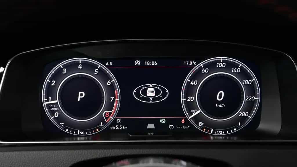 Volkswagen Golf GTI TCR*AKRAPOVIC*ACC*VIRTUAL*NAVI* 11/2019-photo-21