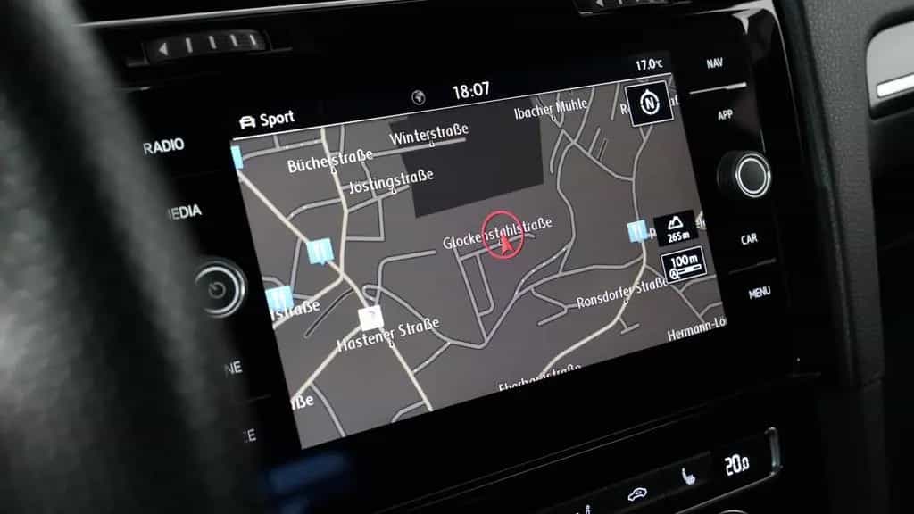 Volkswagen Golf GTI TCR*AKRAPOVIC*ACC*VIRTUAL*NAVI* 11/2019-photo-22