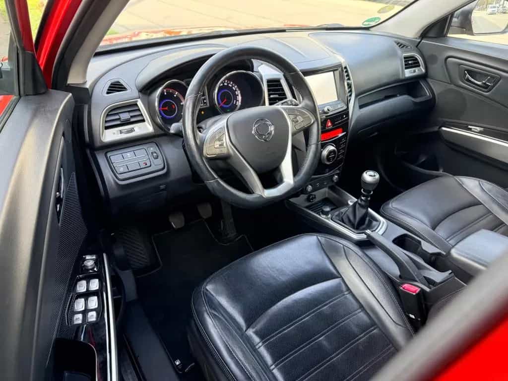 Ssangyong Tivoli 1.6 e-XDi 160 QUARTZ 2WD/R-KAM/LEDER/NAVI 10/2016-photo-15