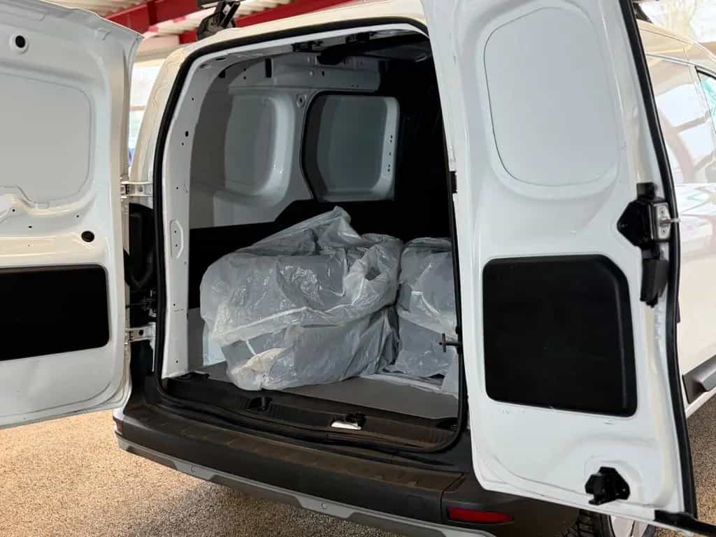 Nissan Townstar Kastenwagen L1 2,2t N-Connecta 09/2022-photo-5