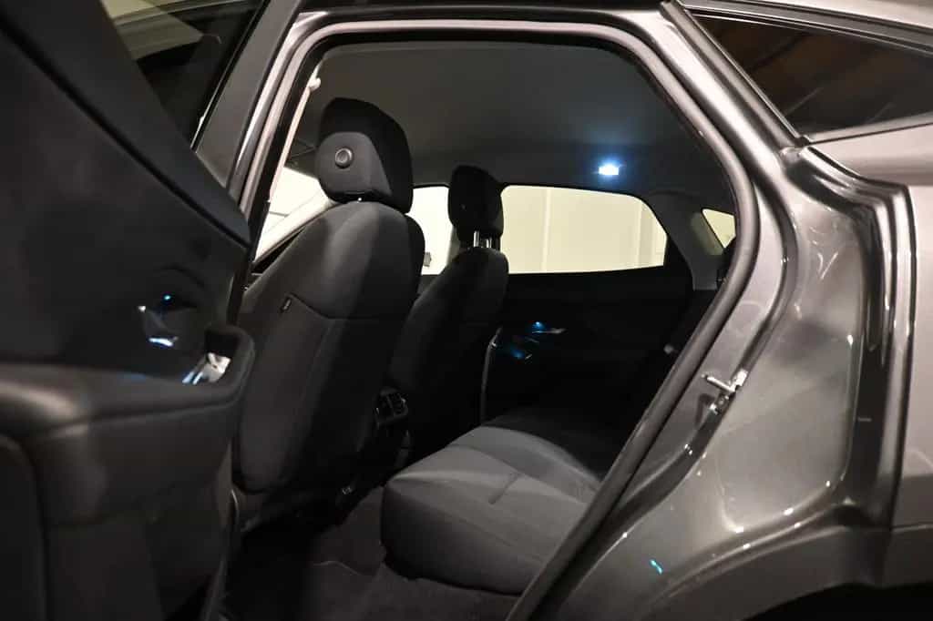 Jaguar E-Pace 2.0 T P200 AWD / CAMERA / CARPLAY !! 05/2019-photo-25