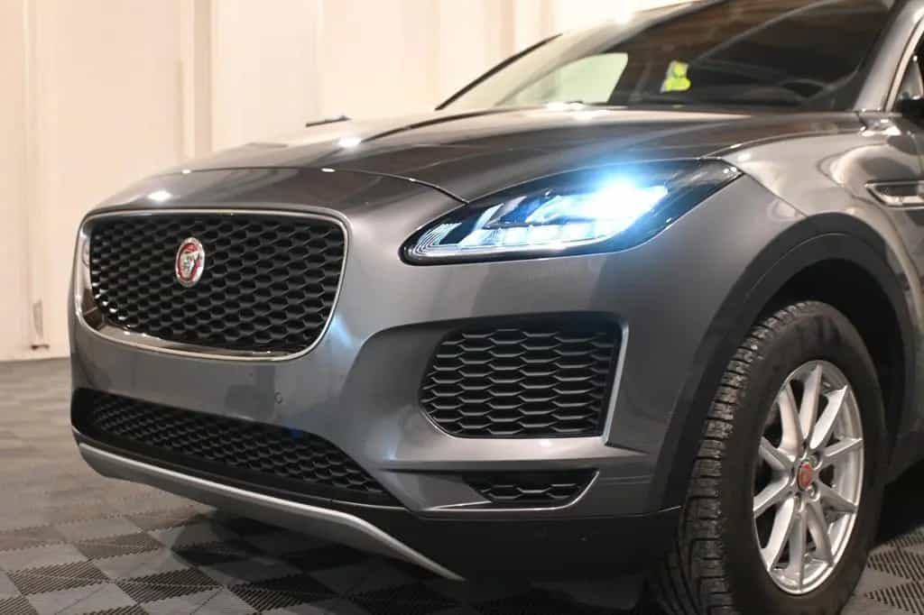 Jaguar E-Pace 2.0 T P200 AWD / CAMERA / CARPLAY !! 05/2019-photo-3