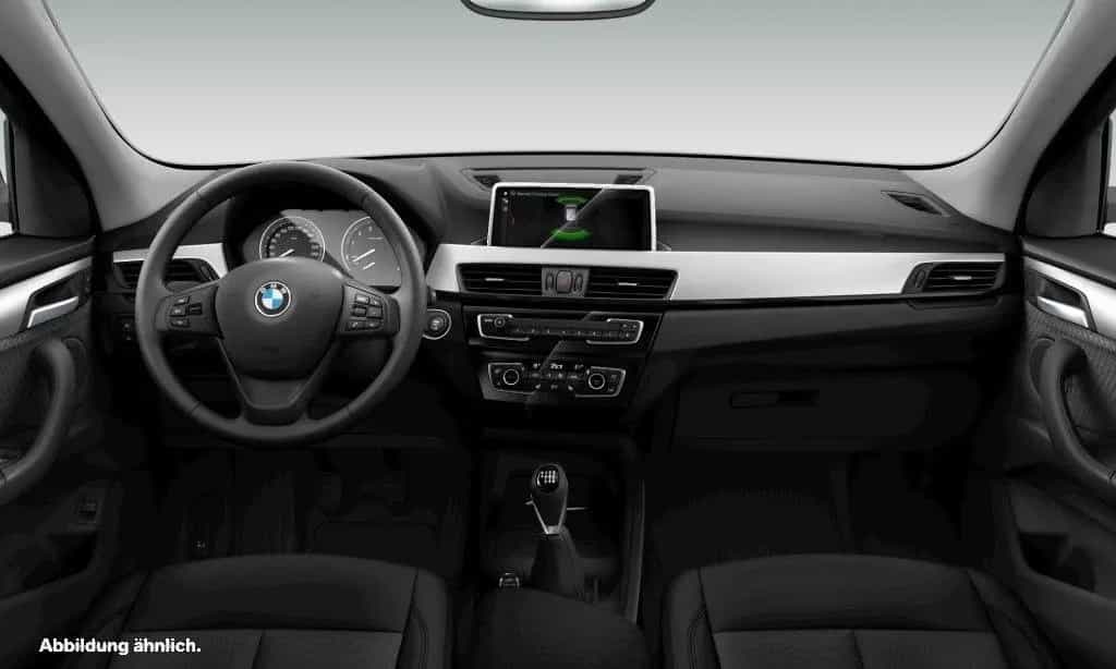BMW X1 sDrive18i Advantage+AHK+DAB+Navi+Tempomat+Shz 02/2022-photo-2