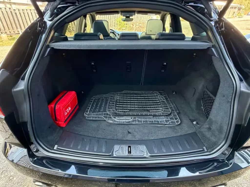 Jaguar E-Pace R-Dynamic SE AWD Perf-Paket*Pano*Garantie 09/2019-photo-25