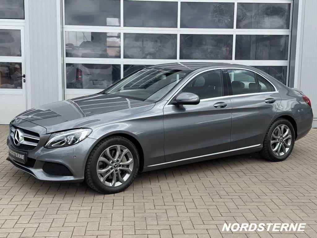 Mercedes-Benz C 250 Avantgarde Led AHK Navi Totwinkel Ambiente 01/2018-photo-1