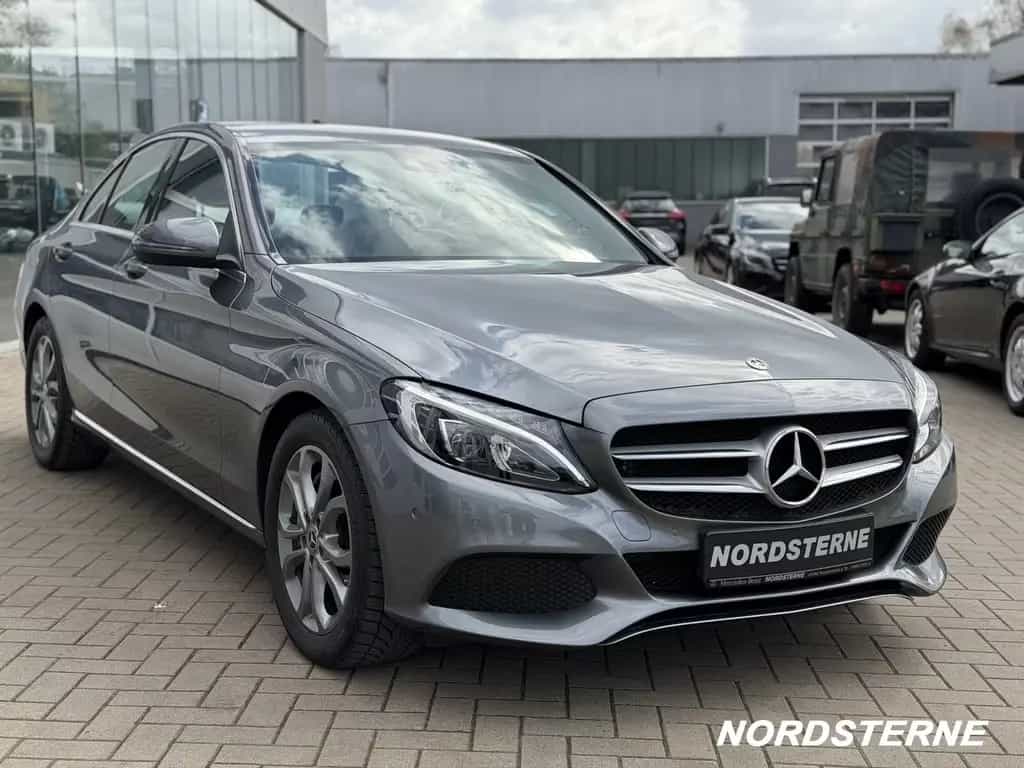 Mercedes-Benz C 250 Avantgarde Led AHK Navi Totwinkel Ambiente 01/2018-photo-8