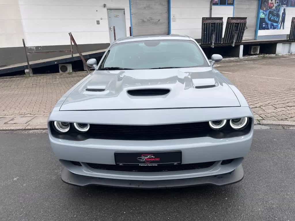 Dodge Challenger SXT Black Top 20 Zoll 01/2023-photo-3