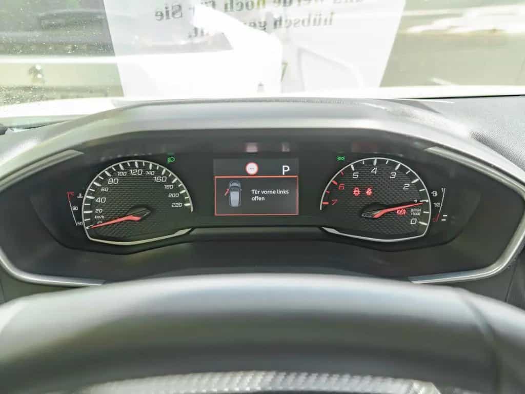 Peugeot 2008 1.2 PureTech KLIMA PDC SHZ KAMERA NAVI LED 02/2022-photo-23