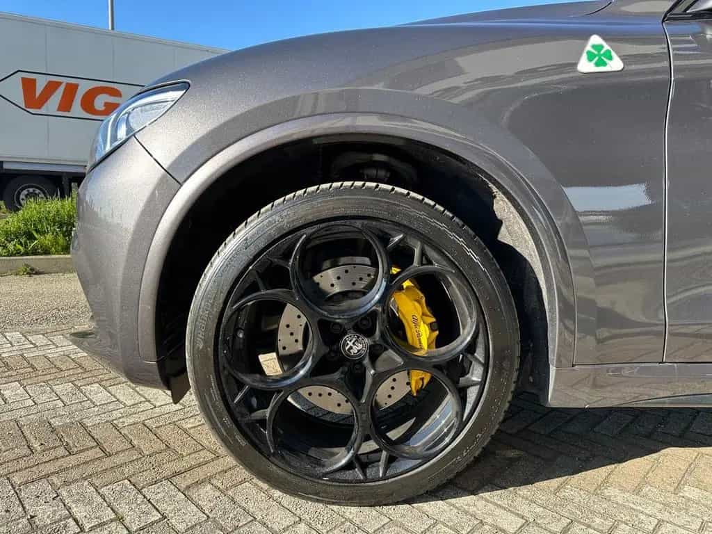 Alfa Romeo Stelvio 2.9 Bi-Turbo V6 510 CV AT8 QU 08/2021-photo-11