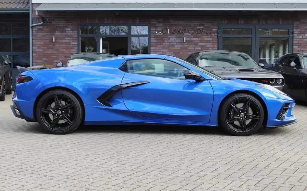 Corvette EU C8 Cabrio, Karbon, 3LT, Frontlift, 1.Hand 09/2022-photo-3