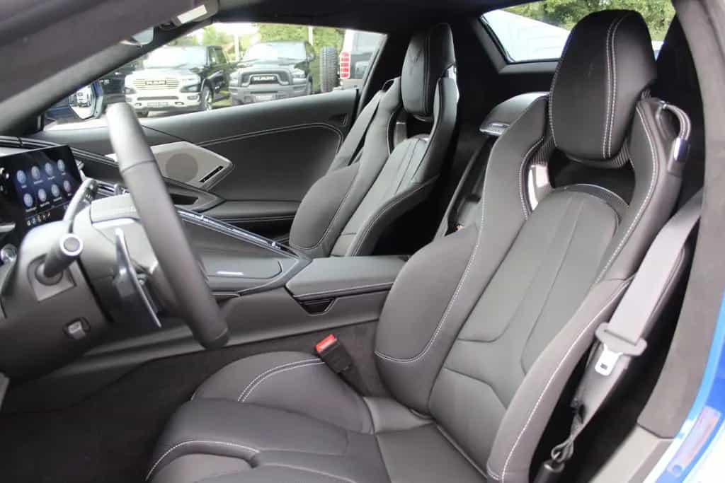 Corvette EU C8 Cabrio, Karbon, 3LT, Frontlift, 1.Hand 09/2022-photo-7