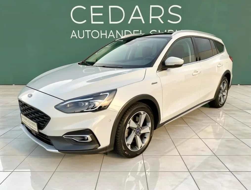 Ford Focus Active Vignale LED ACC HUD Navi Kam Pano 06/2020-photo-0