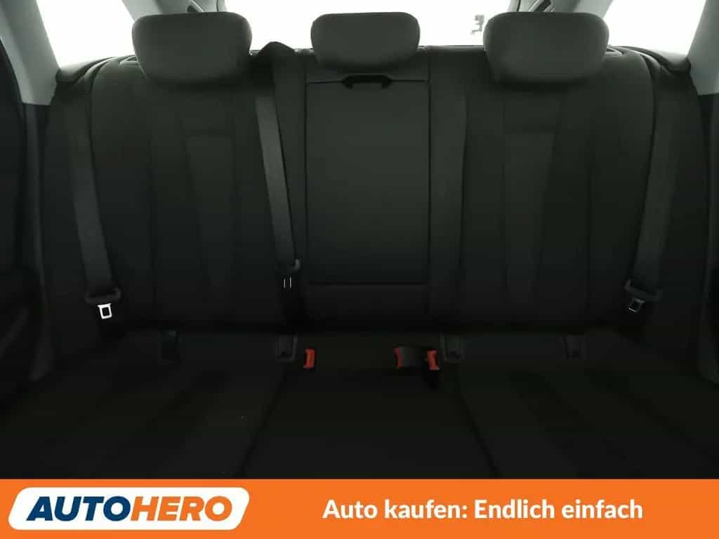 Audi A4 40 TDI advanced Aut.*NAV*TEMP*CAM*PDC*SHZ*AHK 12/2019-photo-15