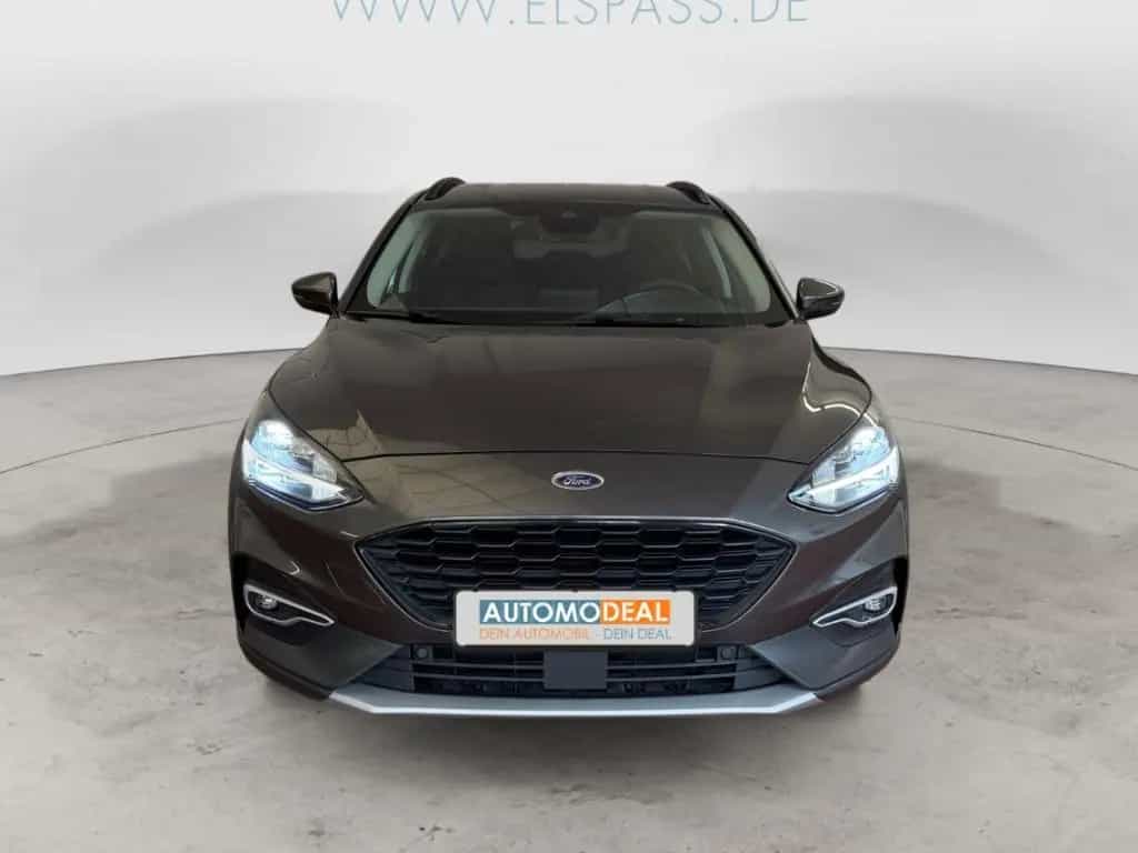 Ford Focus Active AUTOMATIK NAV LED AHK KAMERA ACC S 09/2019-photo-2