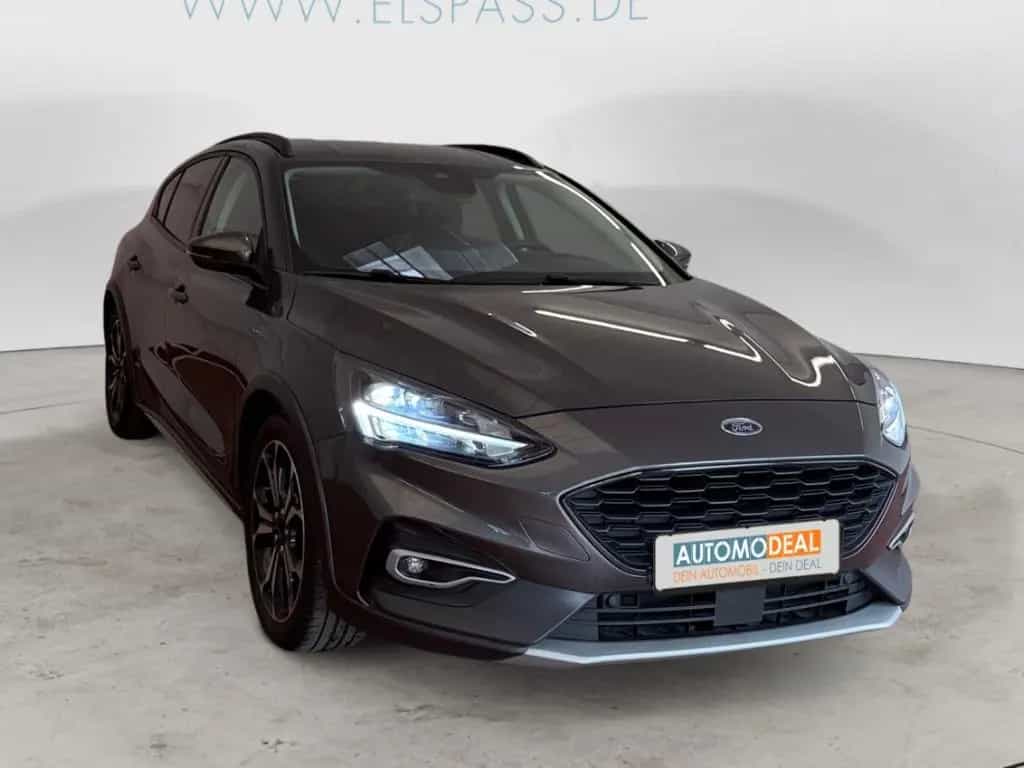 Ford Focus Active AUTOMATIK NAV LED AHK KAMERA ACC S 09/2019-photo-3