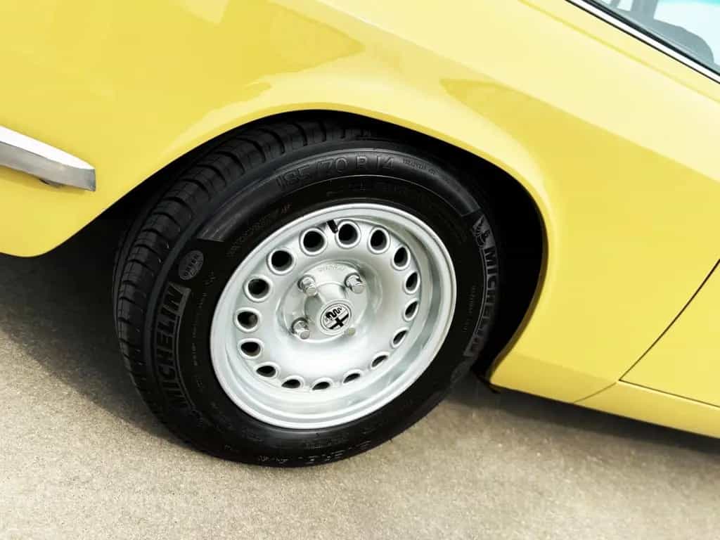 Alfa Romeo 2000 GT Veloce "Giallo Piper" (gelb) 07/1975-photo-10