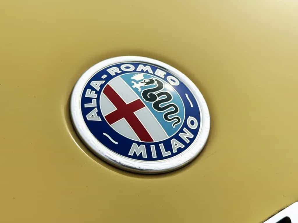 Alfa Romeo 2000 GT Veloce "Giallo Piper" (gelb) 07/1975-photo-21
