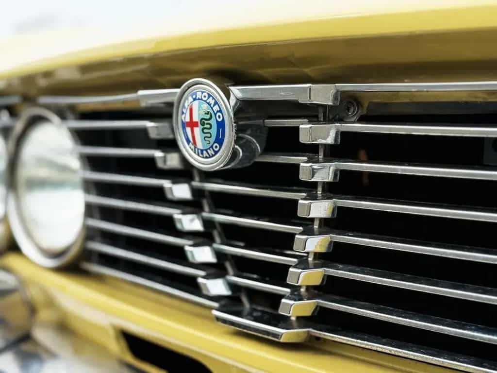 Alfa Romeo 2000 GT Veloce "Giallo Piper" (gelb) 07/1975-photo-4