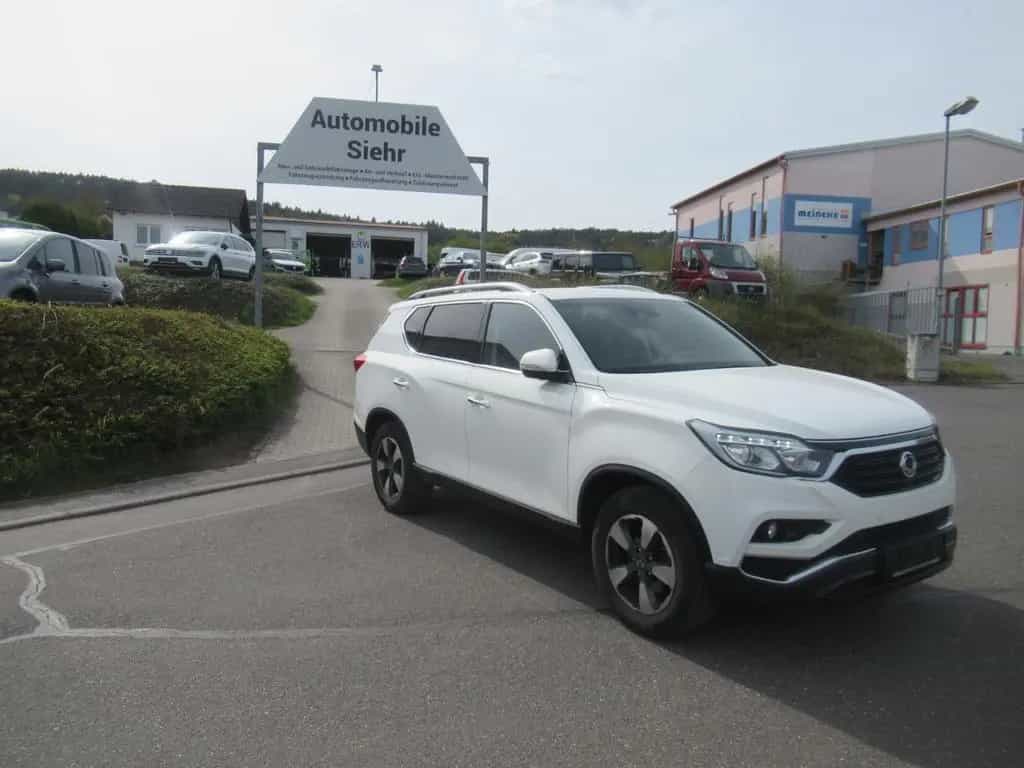 Ssangyong Rexton 2.2 Diesel e-XDi 220 Sapphire 4WD 06/2018-photo-1