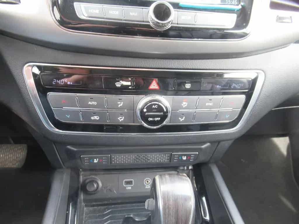 Ssangyong Rexton 2.2 Diesel e-XDi 220 Sapphire 4WD 06/2018-photo-15