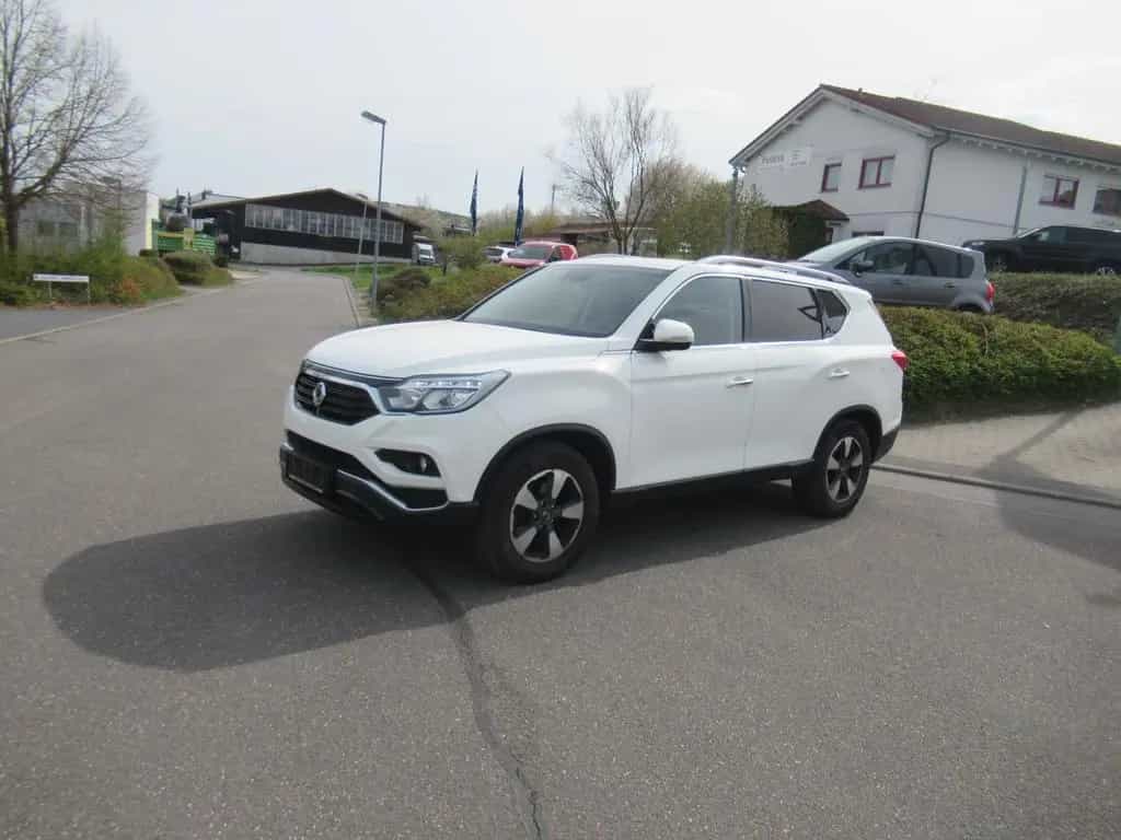 Ssangyong Rexton 2.2 Diesel e-XDi 220 Sapphire 4WD 06/2018-photo-4