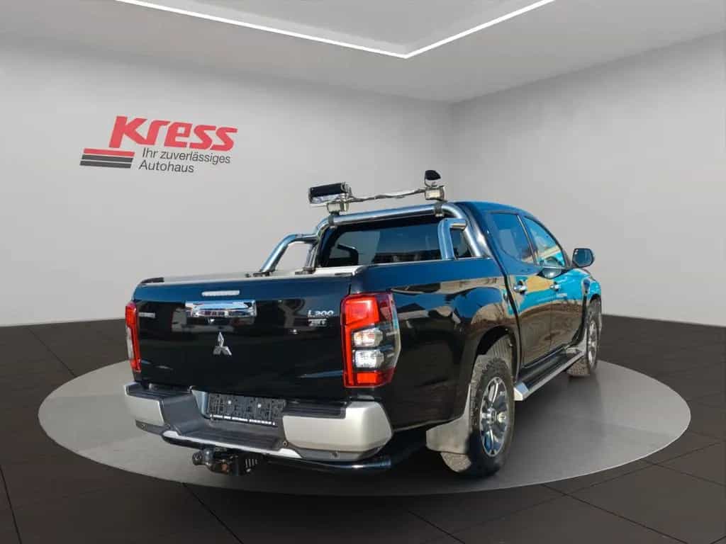 Mitsubishi L200 Do-Kabine Spirit 4WD AT neuer Motor 09/2019-photo-4
