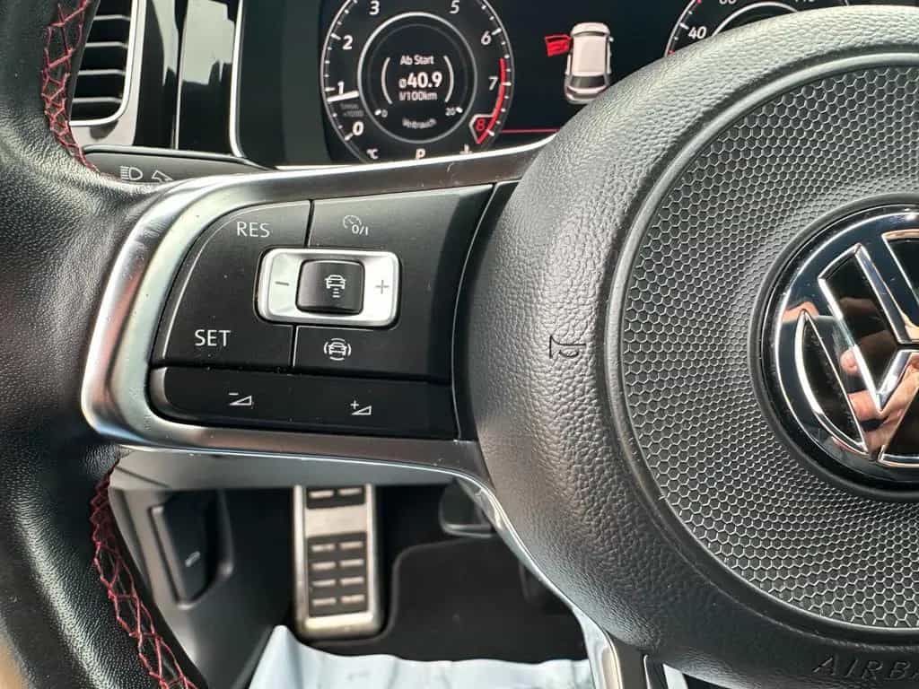 Volkswagen Golf 11/2019-photo-10