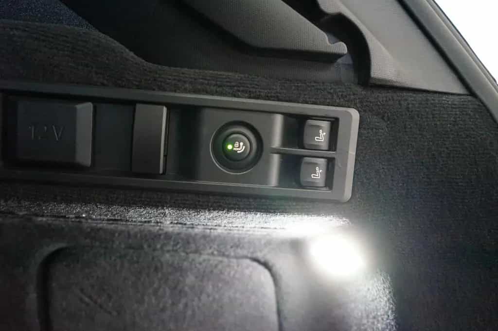 ALPINA D3 S Touring Merino+AHK+H/K+360°+Driv.Ass.Prof. 05/2023-photo-24