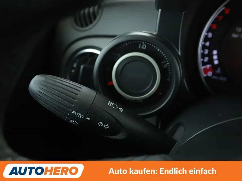 Abarth 595 1.4 Competizione*NAVI*PDC*ALU*KLIMA*BEATS* 10/2019-photo-23