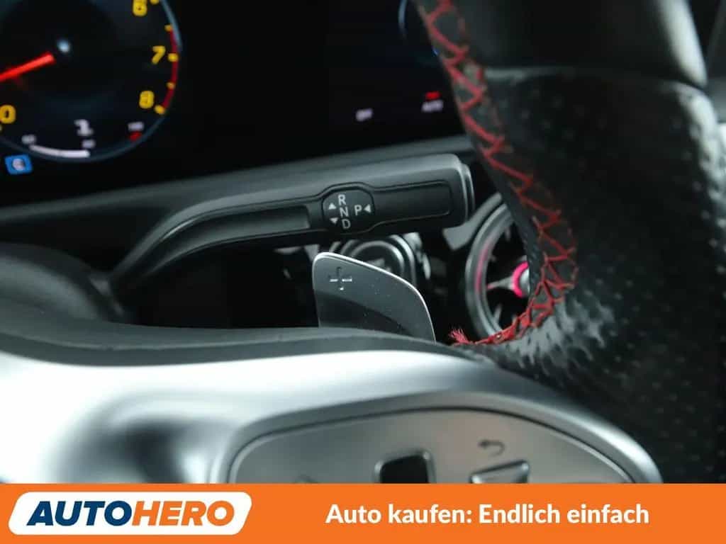 Mercedes-Benz A 35 AMG 4Matic Aut.*NAV*LED*TEMP*CAM*PDC*SHZ* 07/2020-photo-26