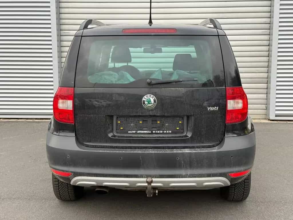 Skoda Yeti Ambition Plus Edition AHK SHZ PDC GRA Klima 09/2011-photo-4