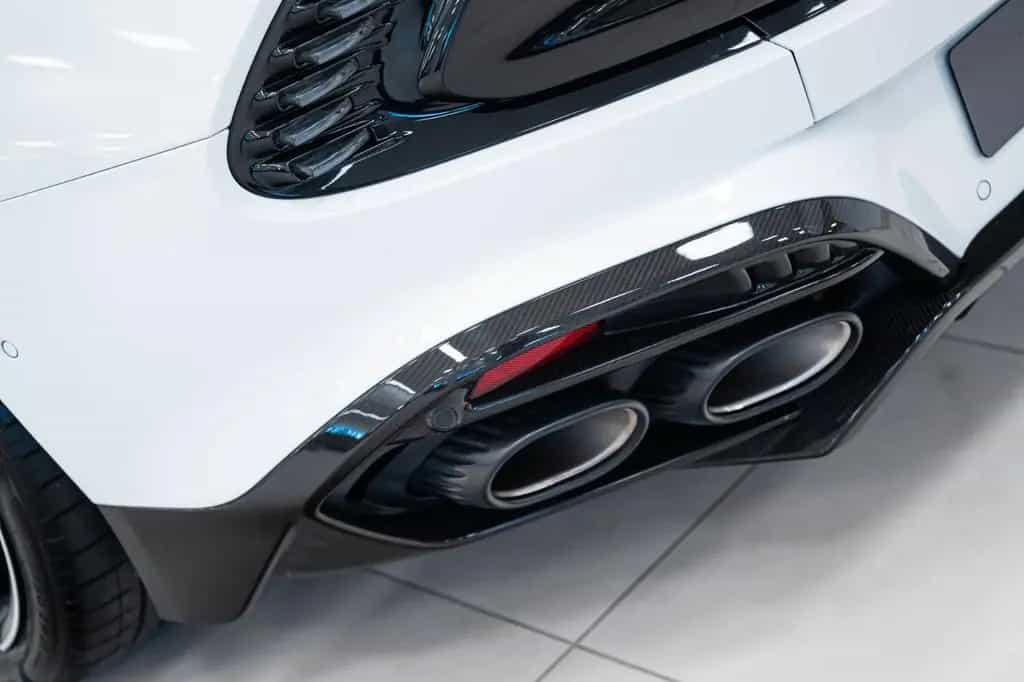 Aston Martin Vanquish Coupe | 25MY | Full Factory Options | 01/2025-photo-22