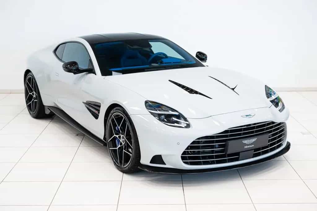 Aston Martin Vanquish Coupe | 25MY | Full Factory Options | 01/2025-photo-8