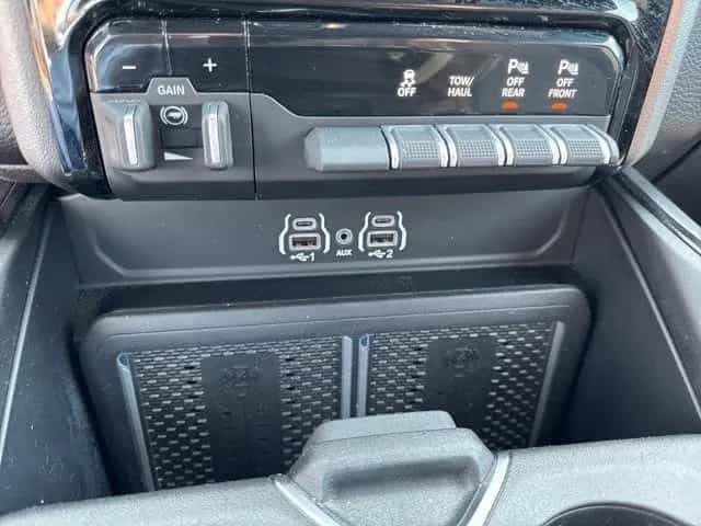 Dodge RAM 2500 Rebel Power Wagon V8 MY26 01/2026-photo-12