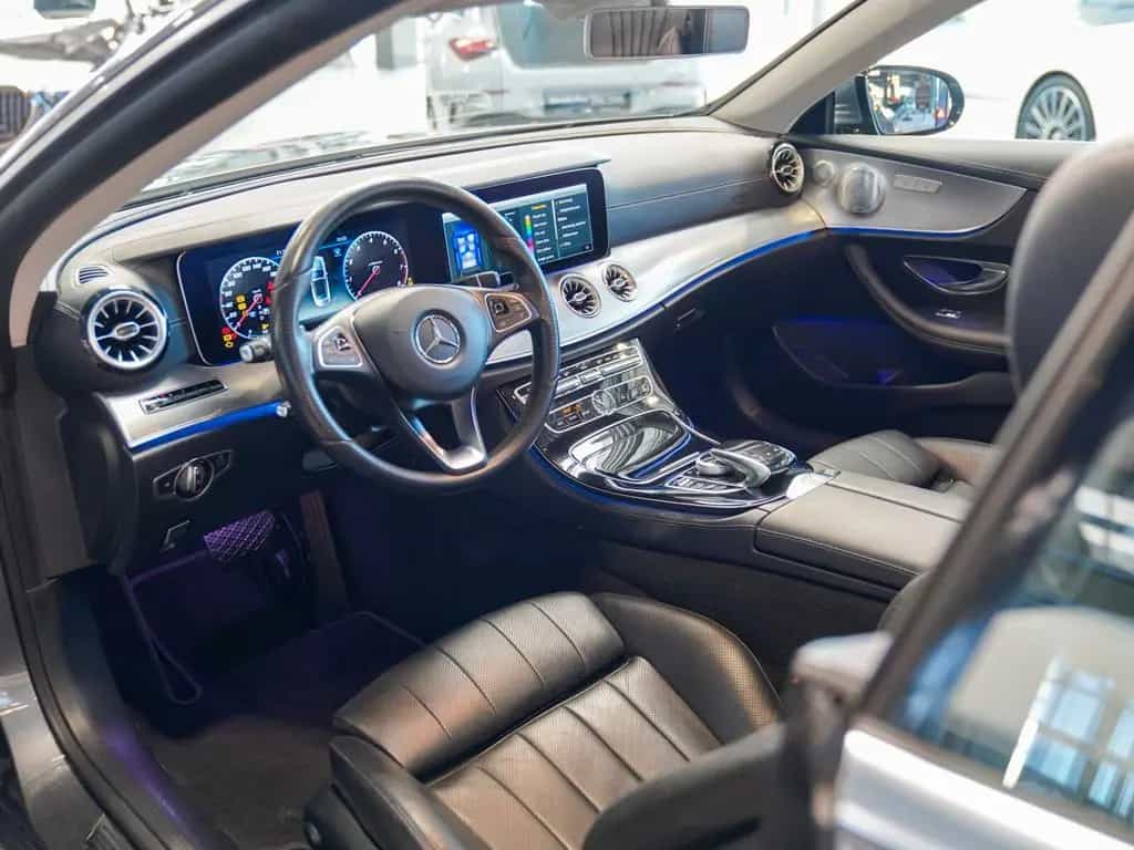 Mercedes-Benz E-Class 400 4MATIC Cabriolet Sitzklima Burmester DISTR 12/2017-photo-14