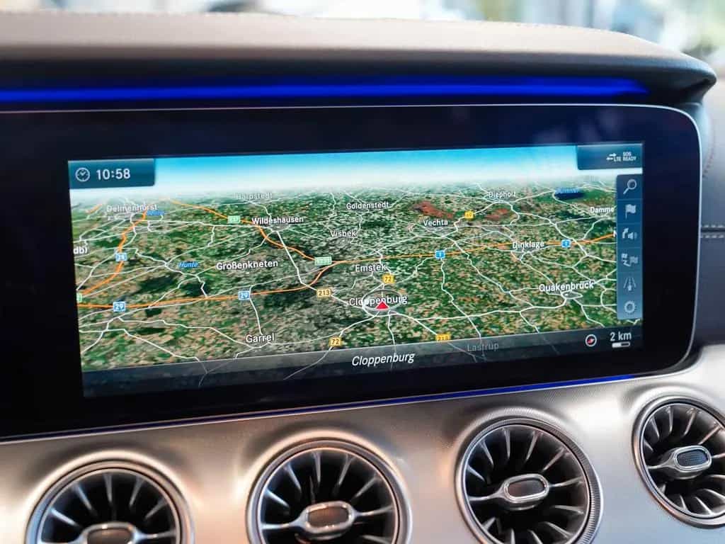 Mercedes-Benz E-Class 400 4MATIC Cabriolet Sitzklima Burmester DISTR 12/2017-photo-21