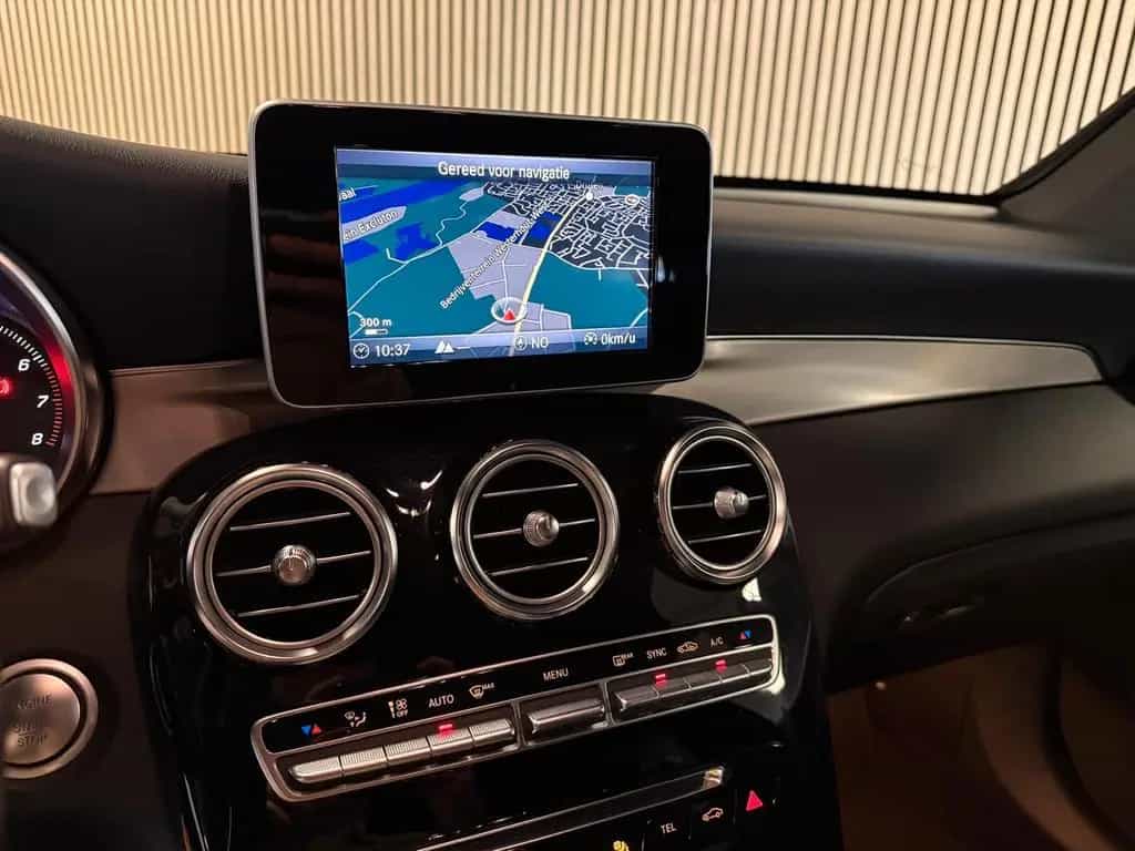 Mercedes-Benz GLC-Class Coupe 4Matic AMG-HU-MEMORY-SOUND 04/2019-photo-18
