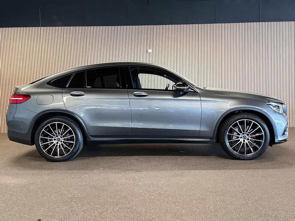 Mercedes-Benz GLC-Class Coupe 4Matic AMG-HU-MEMORY-SOUND 04/2019-photo-4